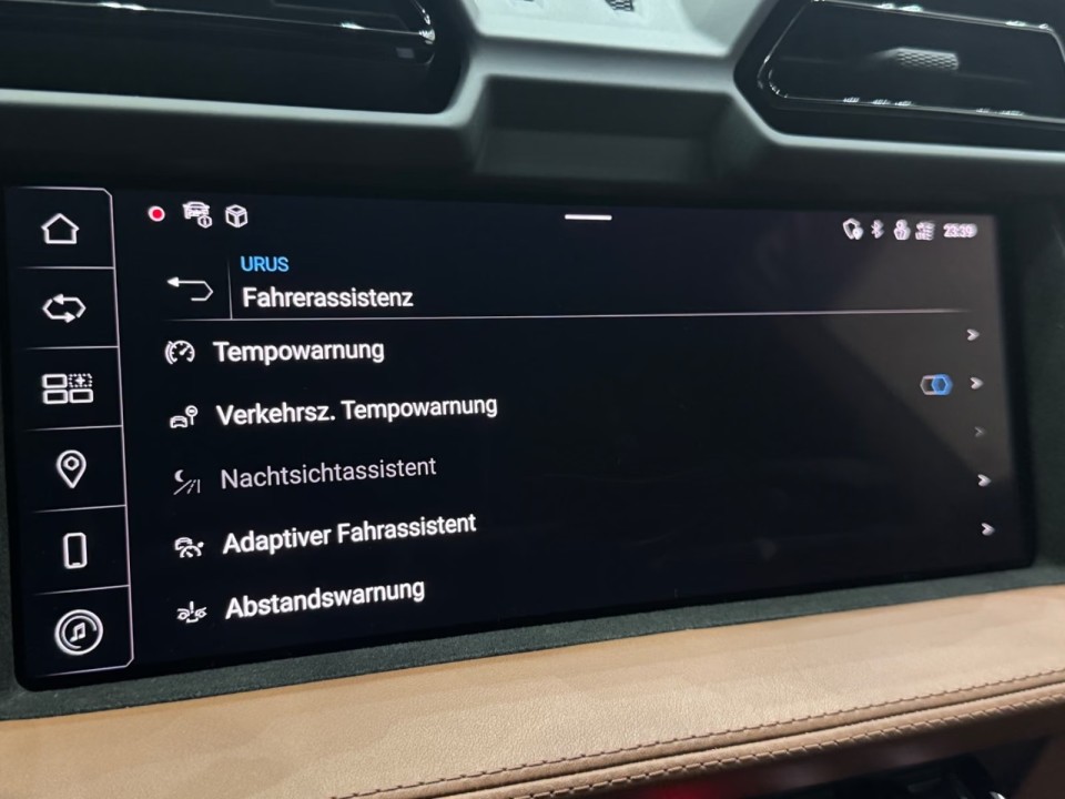Lamborghini URUS SE - foto 15