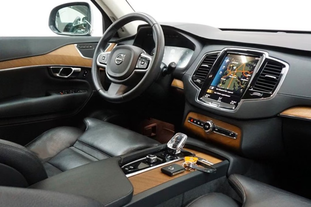 Volvo XC 90 B5 AWD Inscription - foto 9