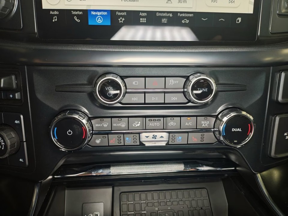 Ford F150 Raptor - foto 16