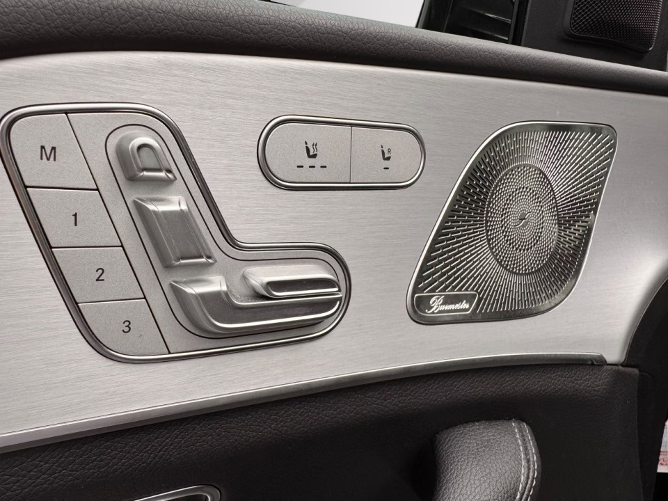 Mercedes-Benz GLE 350de 4MATIC - foto 16