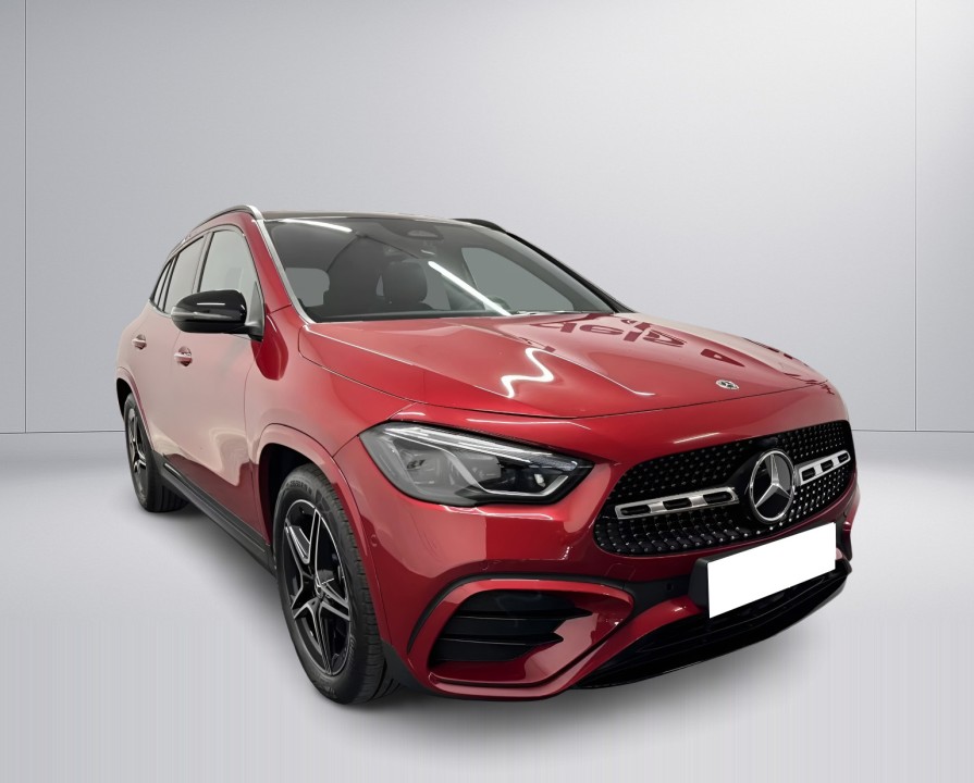 Mercedes-Benz GLA 250 4MATIC AMG Line