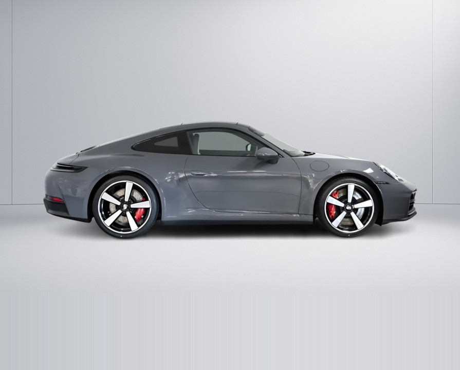 Porsche 911 Carrera S (2)