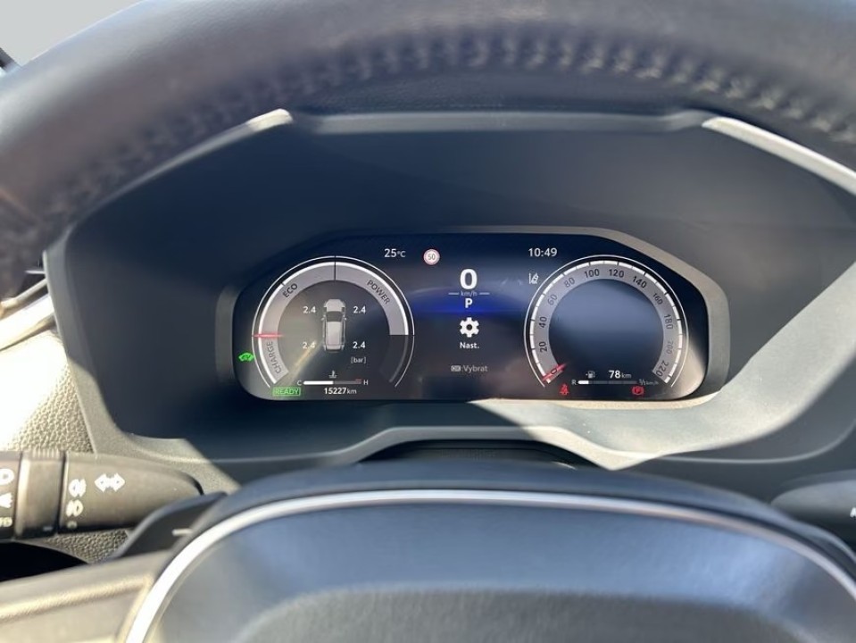 Toyota RAV4 2.5 Hybrid 4x4 - foto 13
