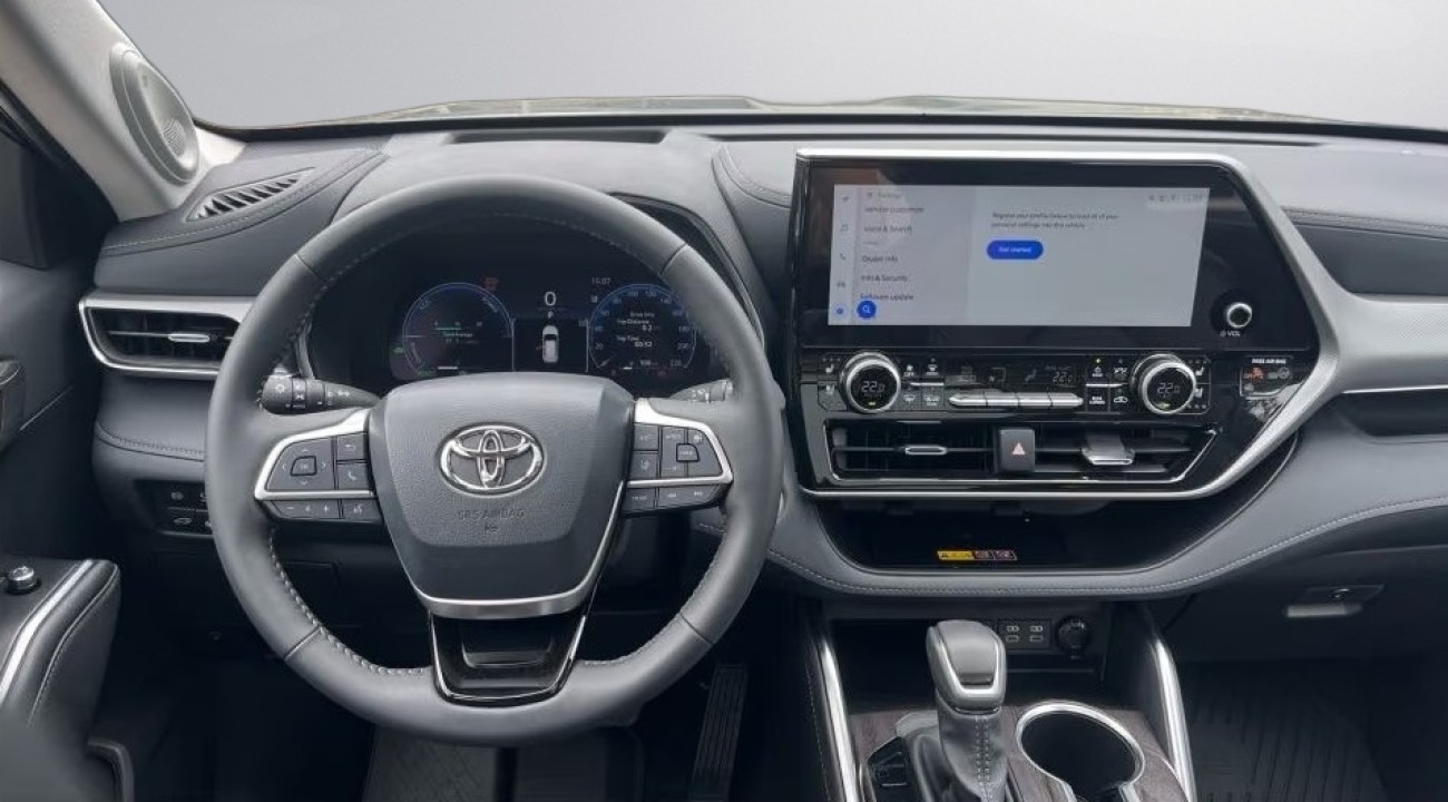Toyota Highlander Luxury - foto 9
