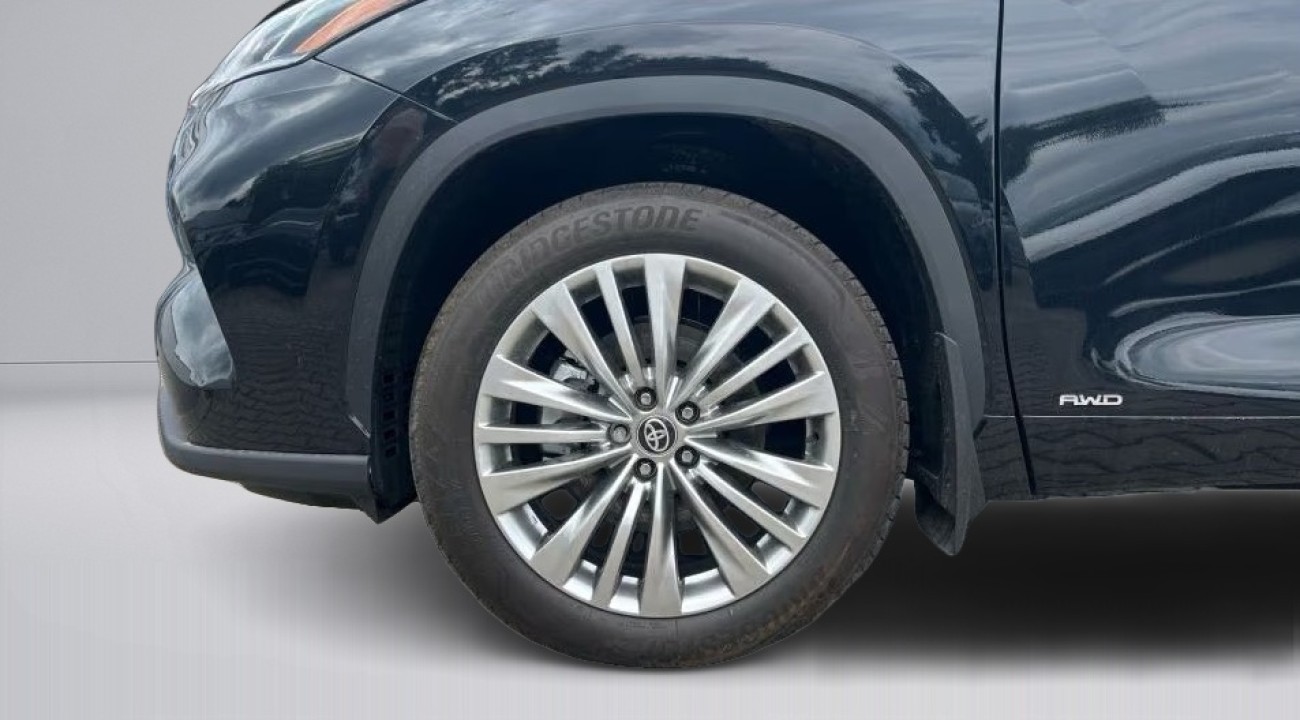 Toyota Highlander Luxury - foto 25