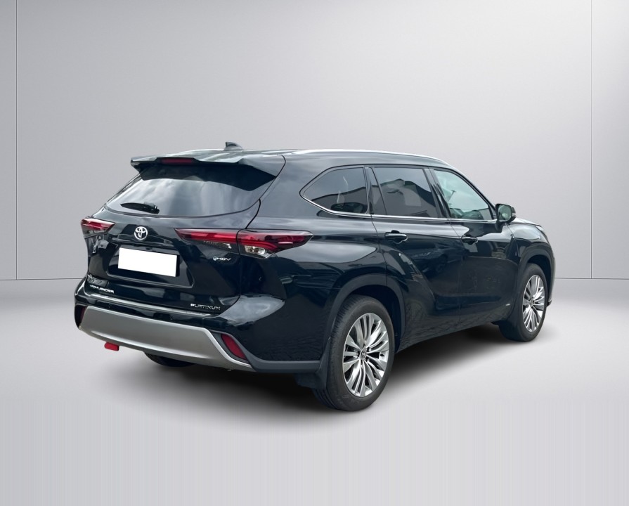 Toyota Highlander Luxury (3)