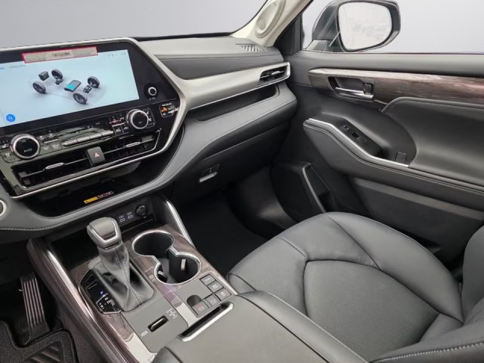 Toyota Highlander Platinum - foto 18