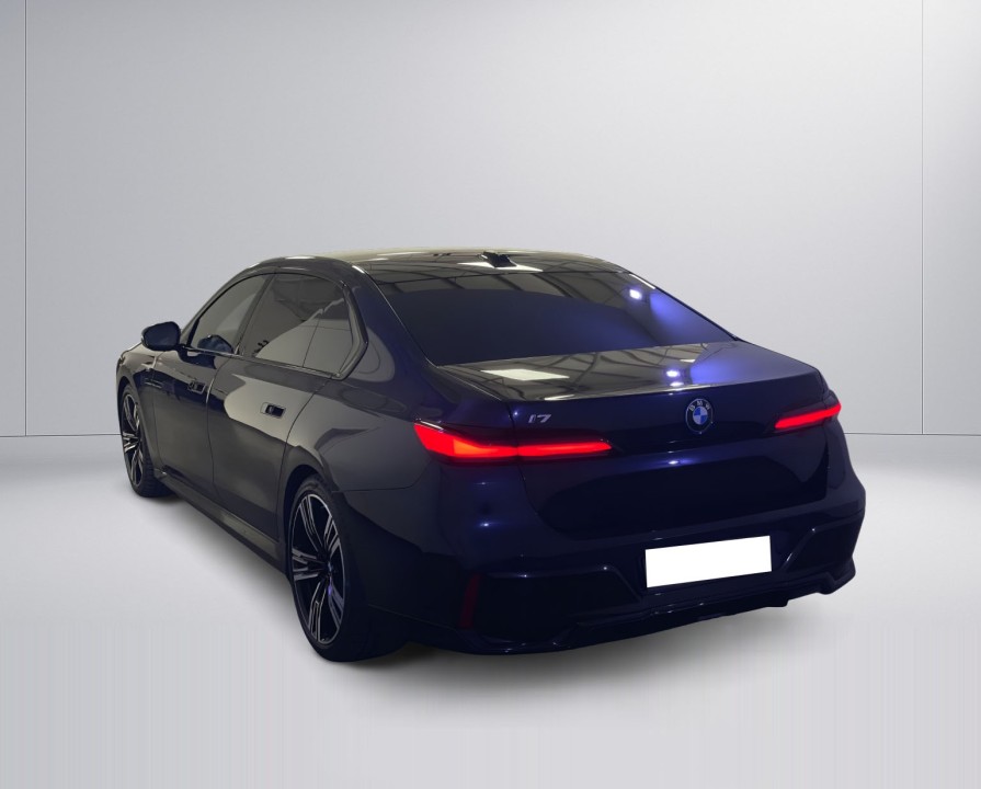 BMW i7 xDrive60 M-Sport (4)