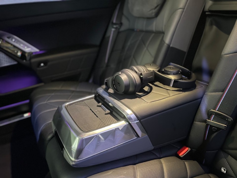 BMW i7 xDrive60 M-Sport - foto 19