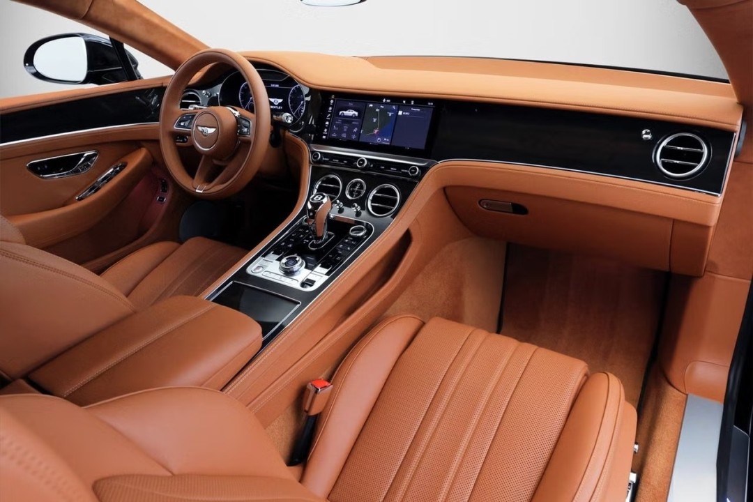 Bentley Continental GT V8 - foto 8