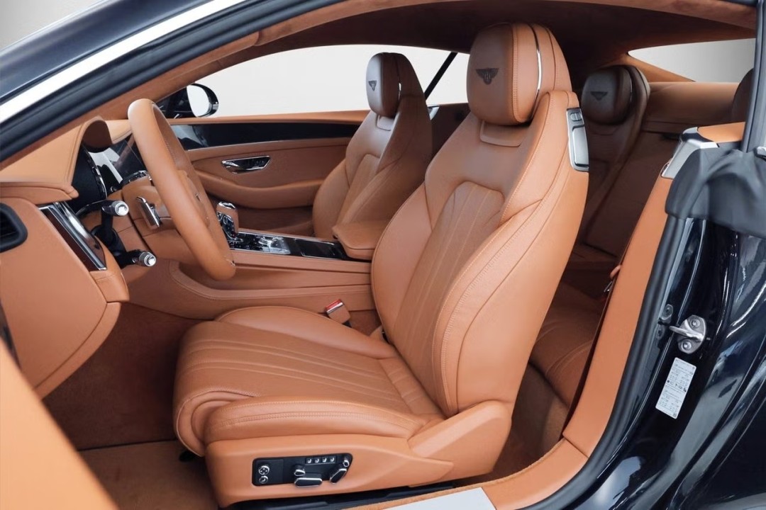 Bentley Continental GT V8 - foto 10