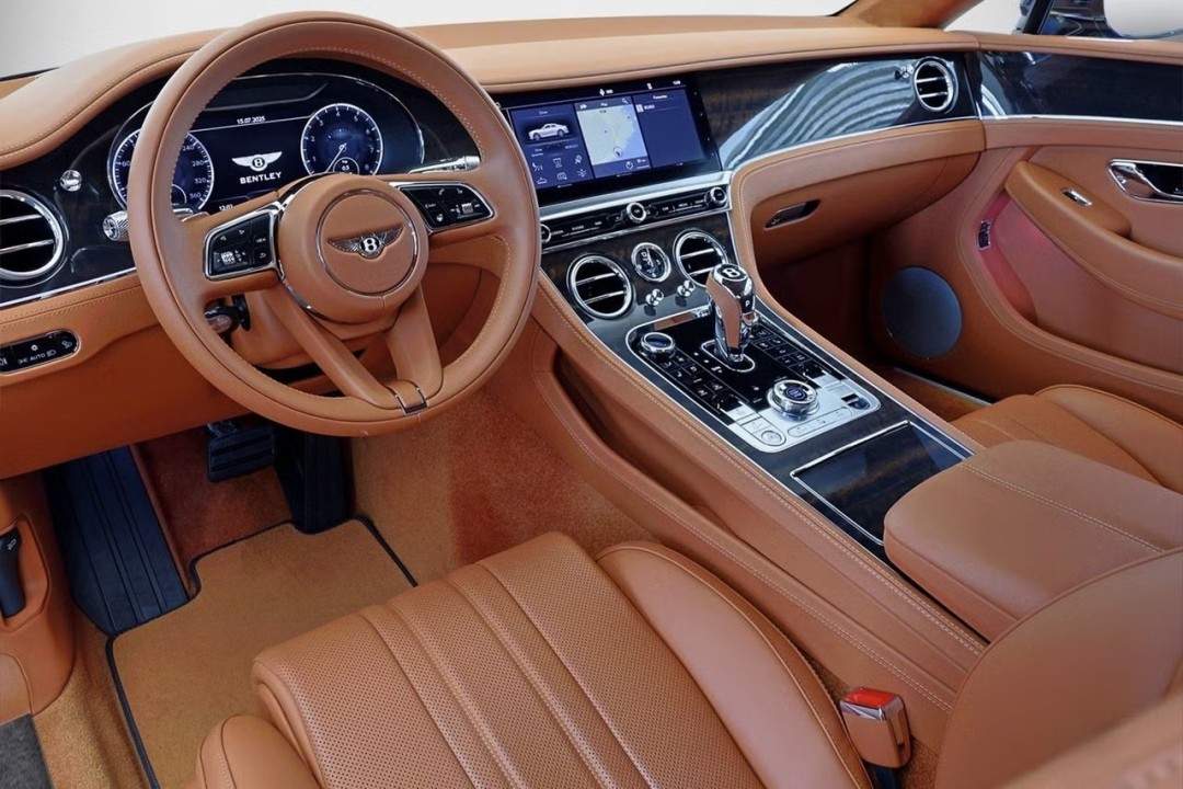 Bentley Continental GT V8 - foto 7