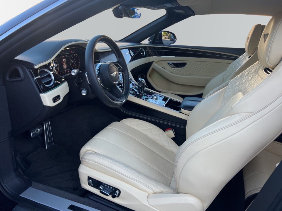 Bentley Continental GTC - foto 7