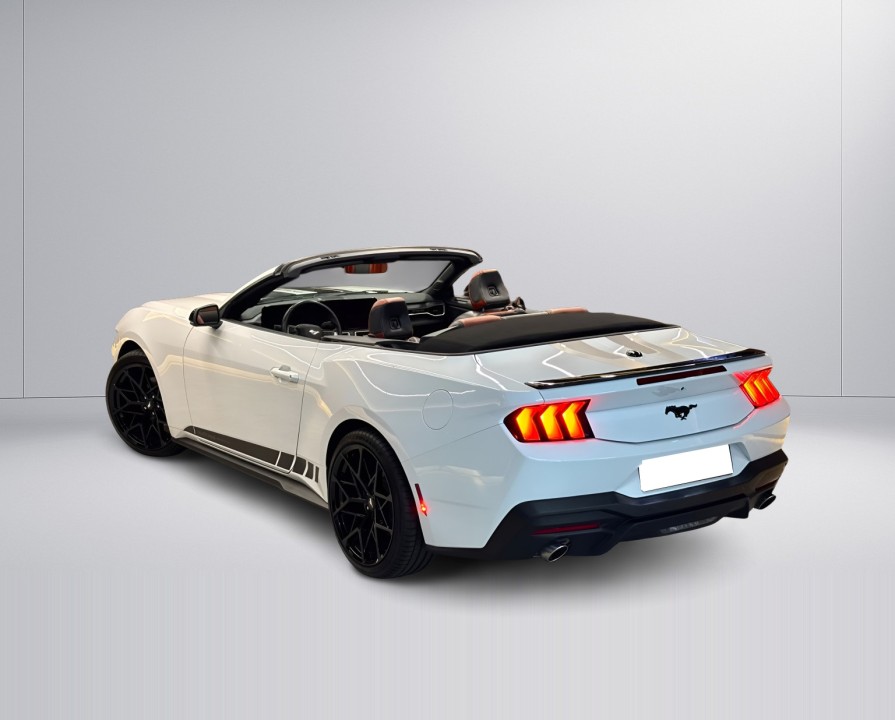 Ford Mustang Cabrio - foto 6