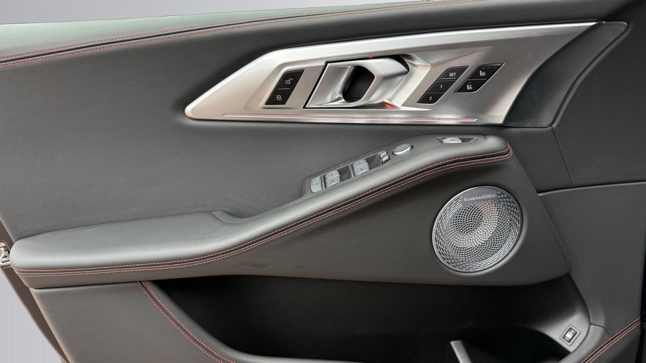BMW XM Label Red - foto 31