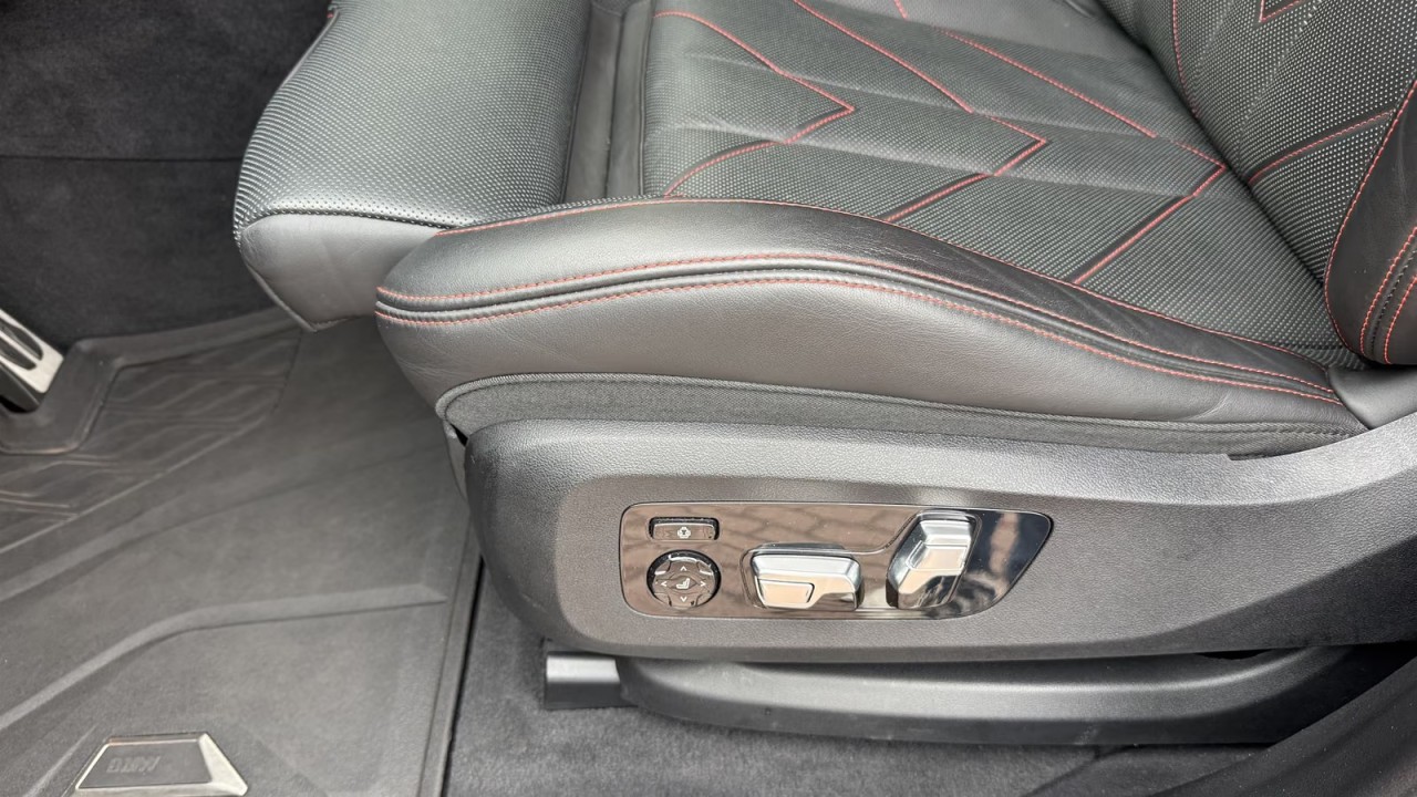 BMW XM Label Red - foto 17