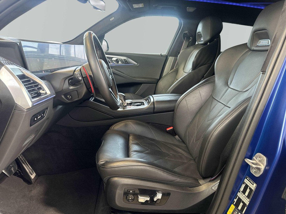 BMW XM - foto 13