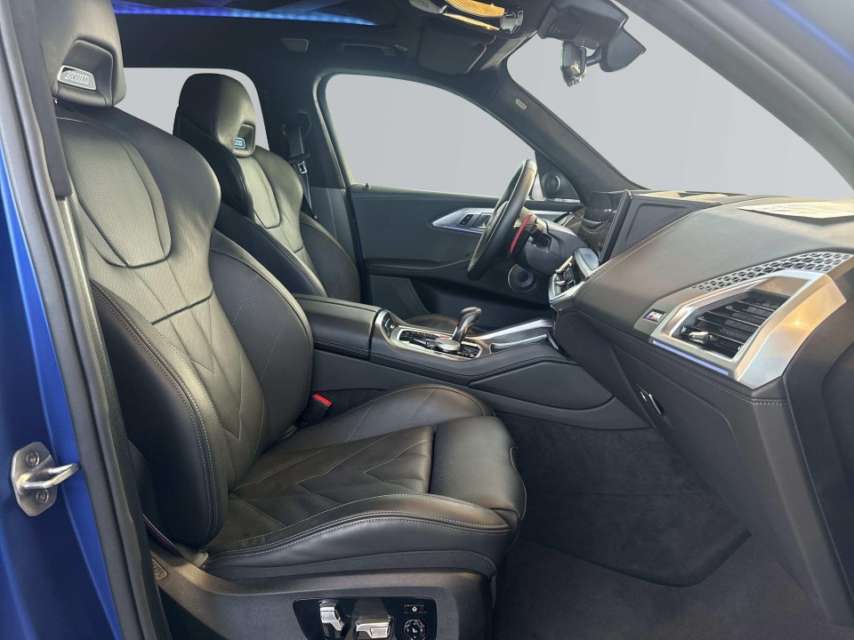 BMW XM - foto 14
