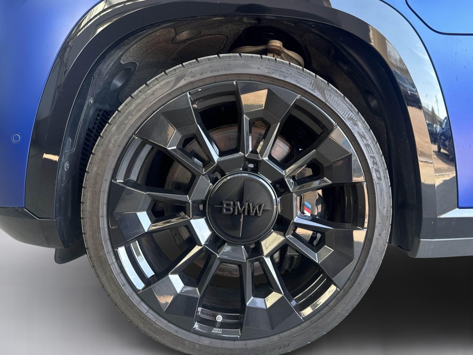 BMW XM - foto 20