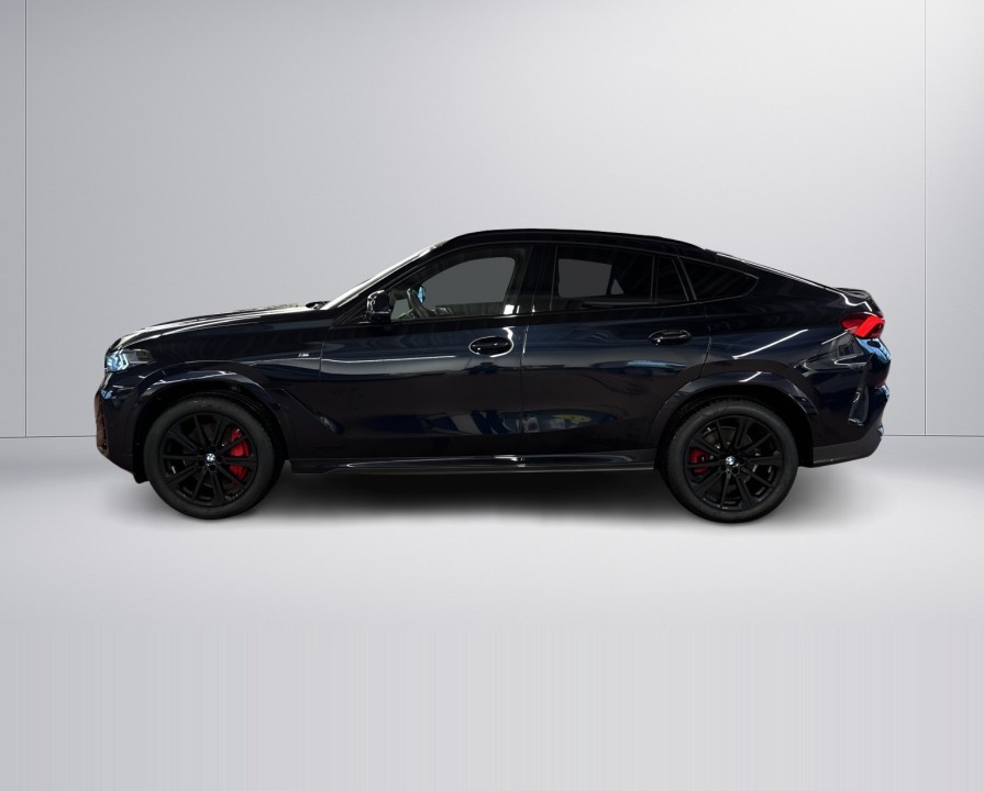 BMW X6 30d xDrive M-Sport (2)