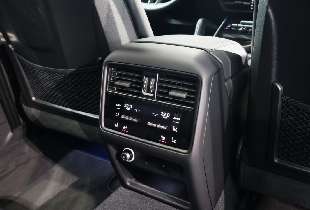 Porsche Cayenne E-Hybrid - foto 17