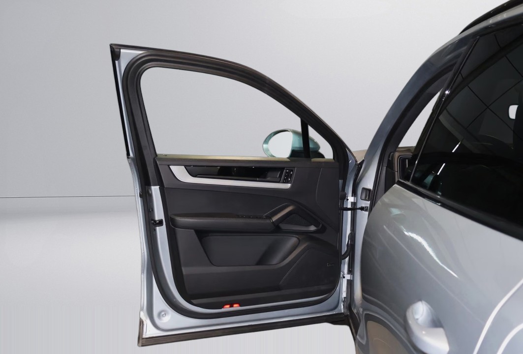 Porsche Cayenne E-Hybrid - foto 28