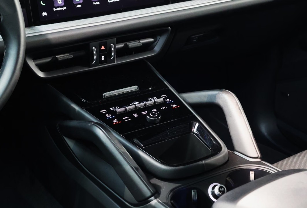 Porsche Cayenne E-Hybrid - foto 15
