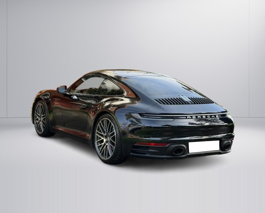 Porsche 992 - foto 6