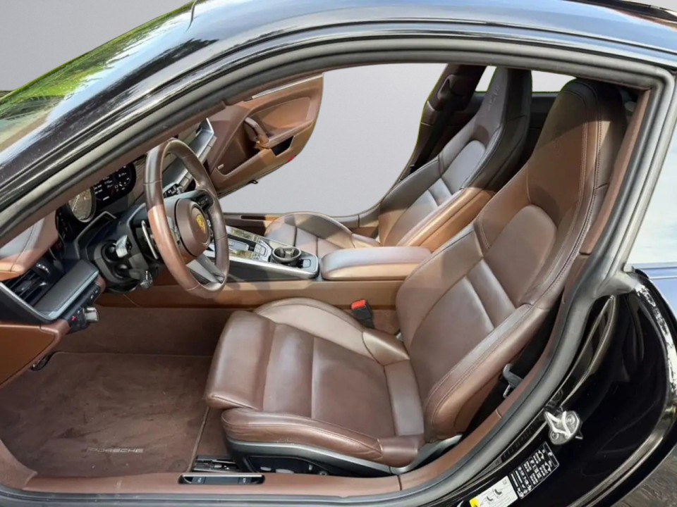 Porsche 992 - foto 13