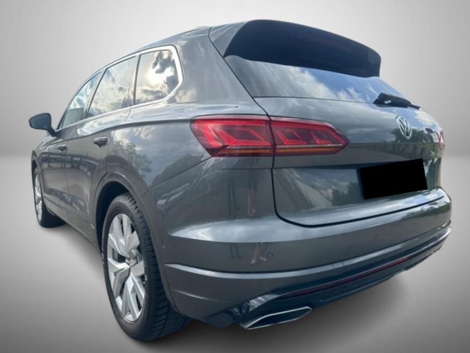 Volkswagen Touareg 4Motion Pachet R-Line (3)