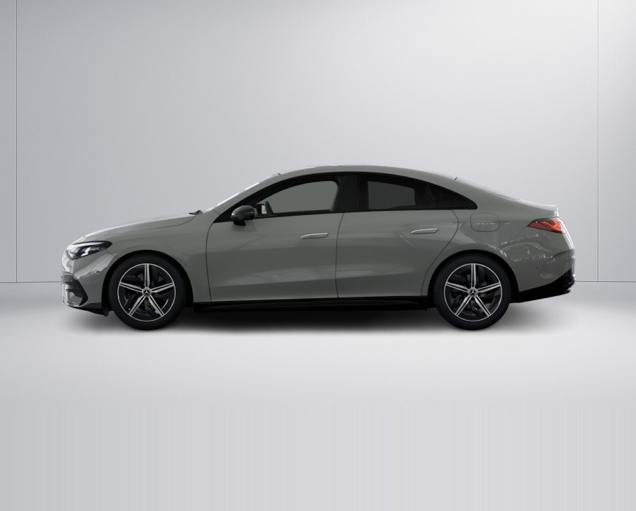 Mercedes-Benz CLA 200 4MATIC AMG Line - foto 9