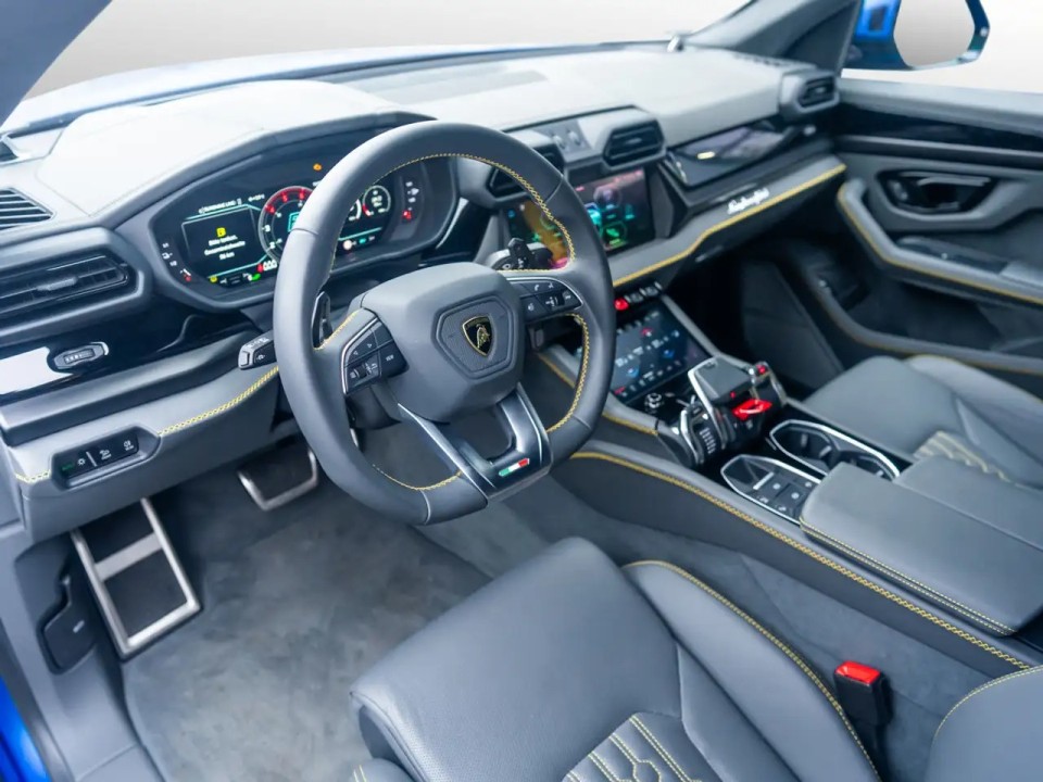Lamborghini URUS SE - foto 6