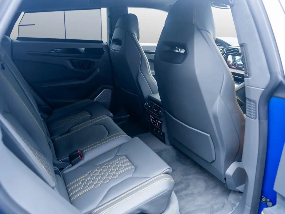Lamborghini URUS SE - foto 8