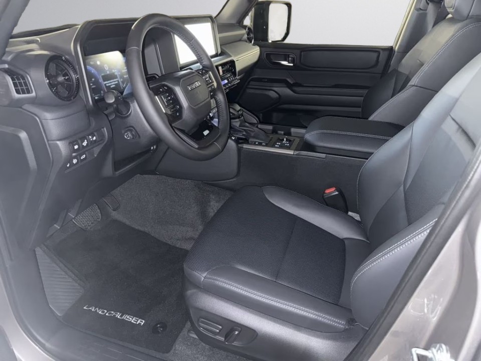 Toyota Land Cruiser 250 Mild Hybrid Executive - foto 7
