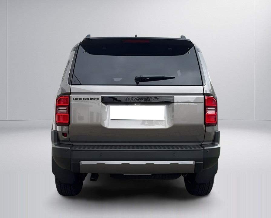 Toyota Land Cruiser 250 Mild Hybrid Executive (3)