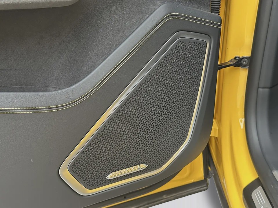 Lamborghini URUS SE - foto 11