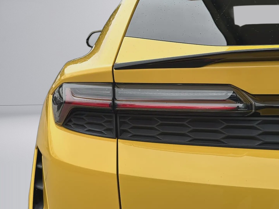 Lamborghini URUS SE - foto 14