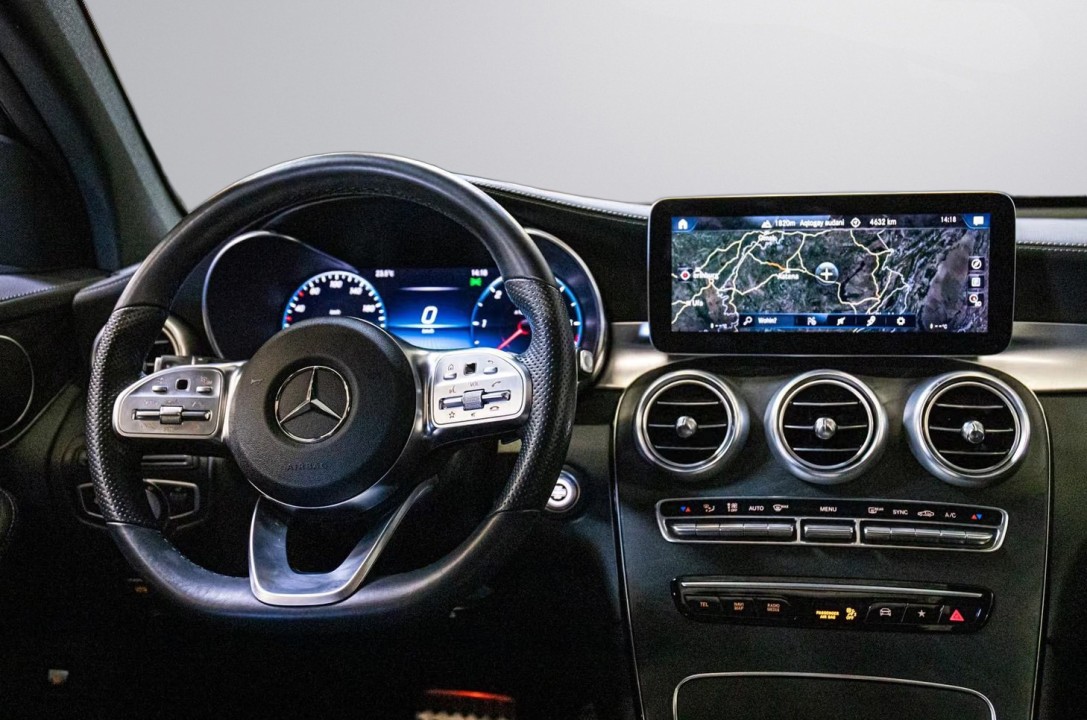 Mercedes-Benz GLC Coupé 400d 4MATIC AMG Line - foto 12