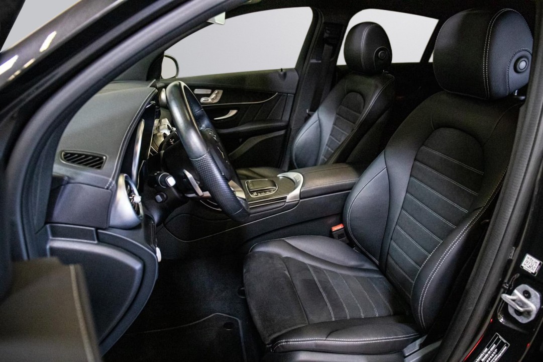 Mercedes-Benz GLC Coupé 400d 4MATIC AMG Line - foto 9