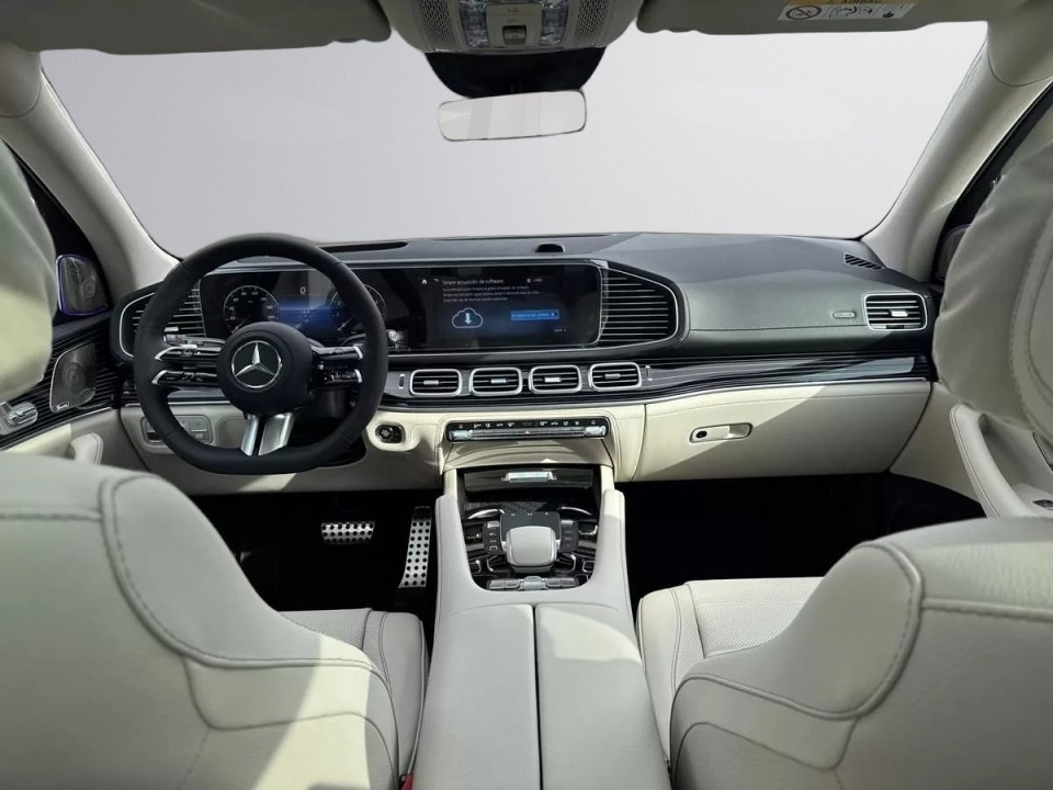 Mercedes-Benz GLS 580 4MATIC AMG Line - foto 10