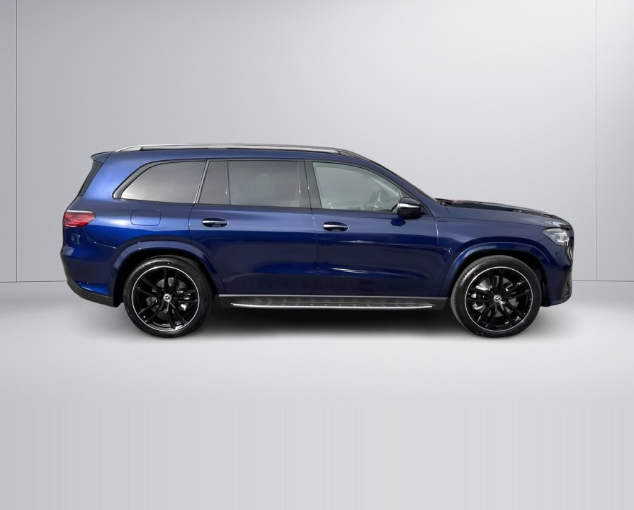 Mercedes-Benz GLS 580 4MATIC AMG Line (2)