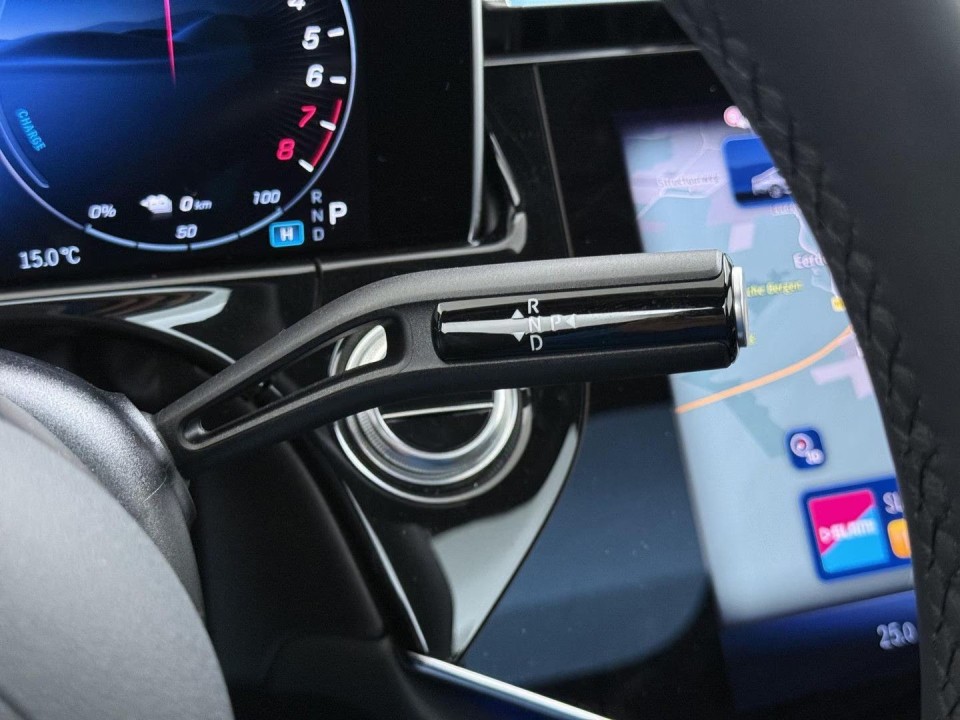 Mercedes-Benz E 300e 4MATIC Exclusive - foto 19