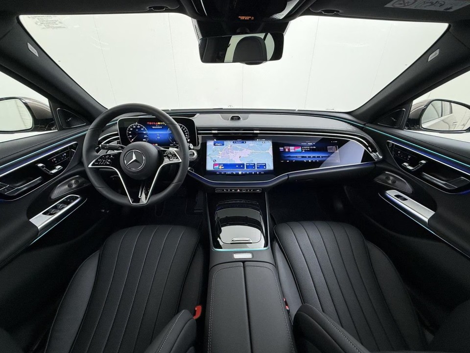 Mercedes-Benz E 300e 4MATIC Exclusive - foto 14