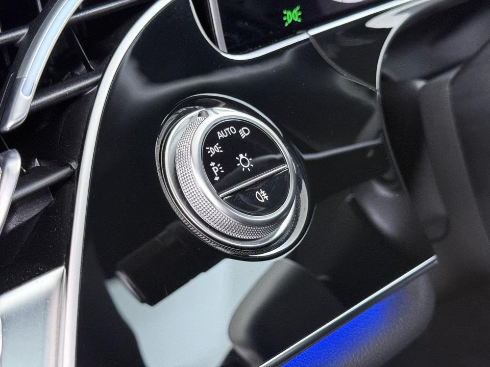 Mercedes-Benz E 300e 4MATIC Exclusive - foto 20