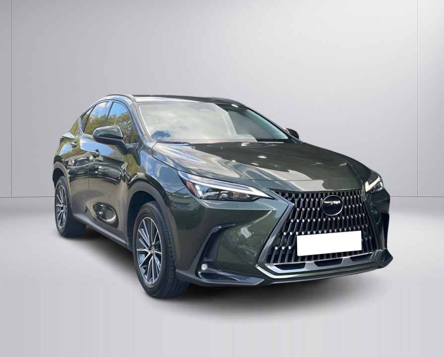 Lexus Seria NX 450h+ AWD Executive Line