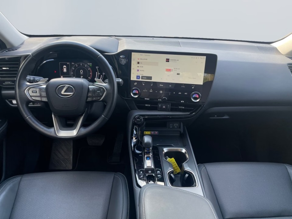 Lexus Seria NX 450h+ AWD Executive Line - foto 10
