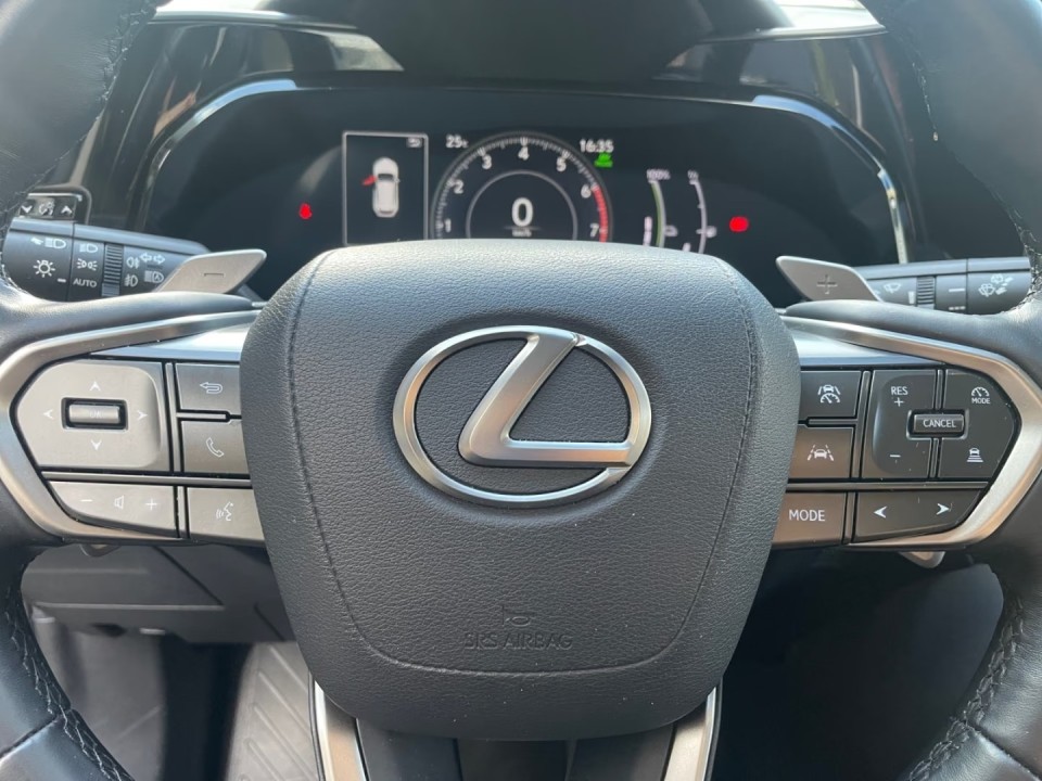 Lexus Seria NX 450h+ AWD Executive Line - foto 13