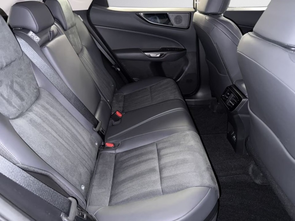 Lexus Seria NX 350h AWD Business Line - foto 9