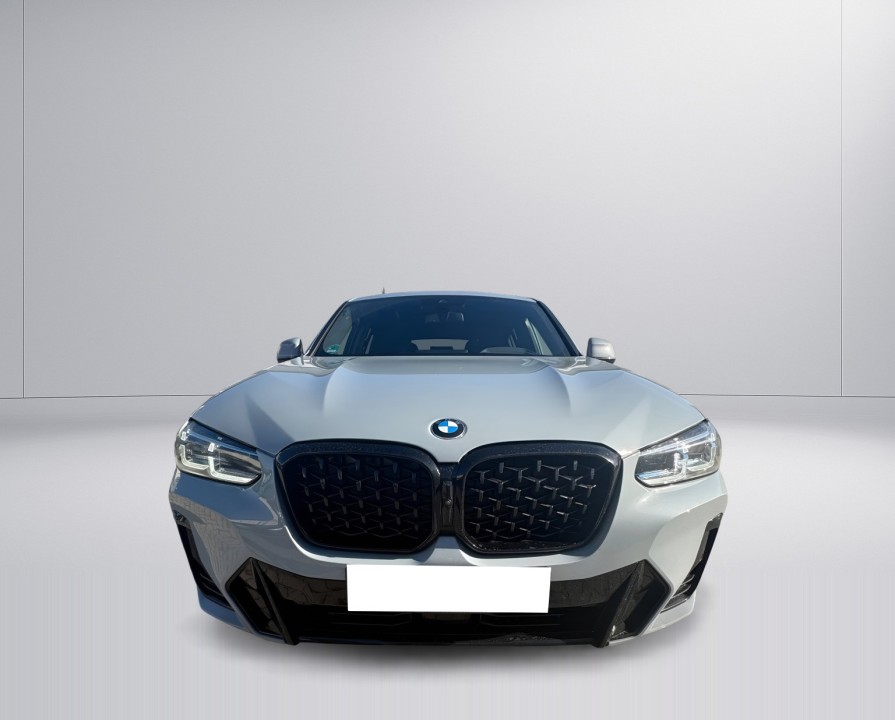 BMW X4 xDrive30d M-Sport (2)