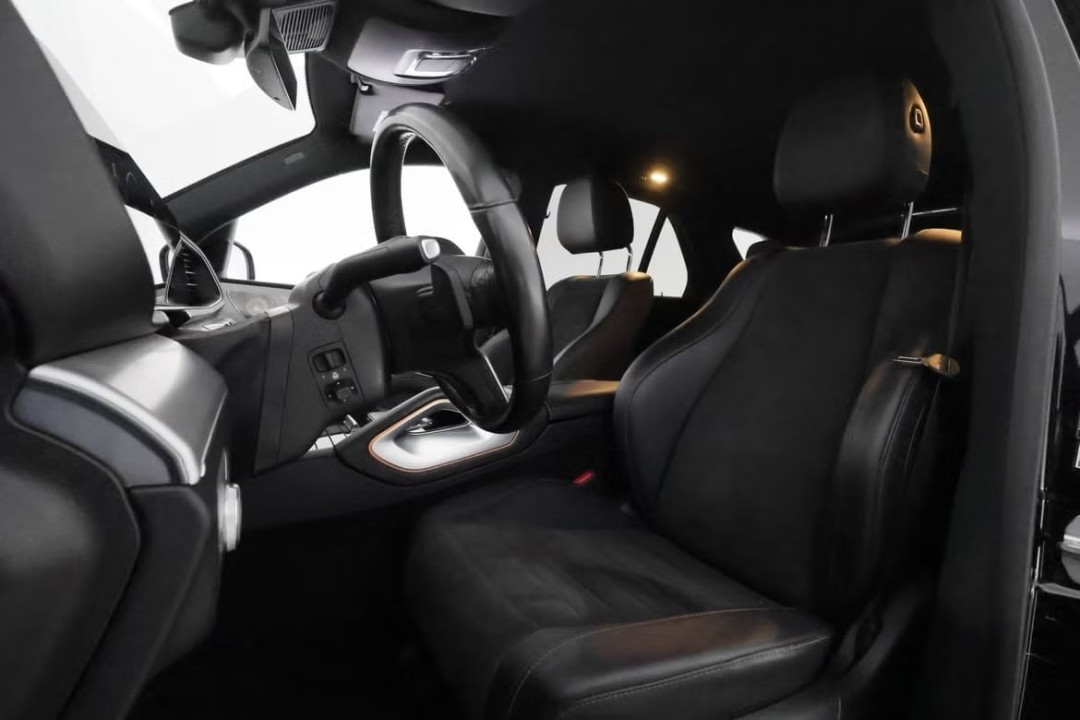 Mercedes-Benz GLE 350de 4MATIC AMG Line - foto 13